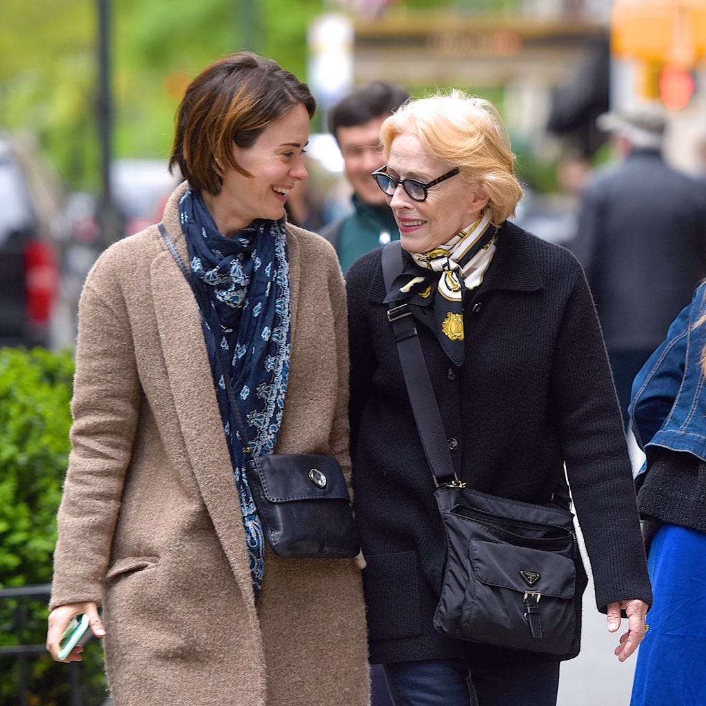 Is sarah paulson gay